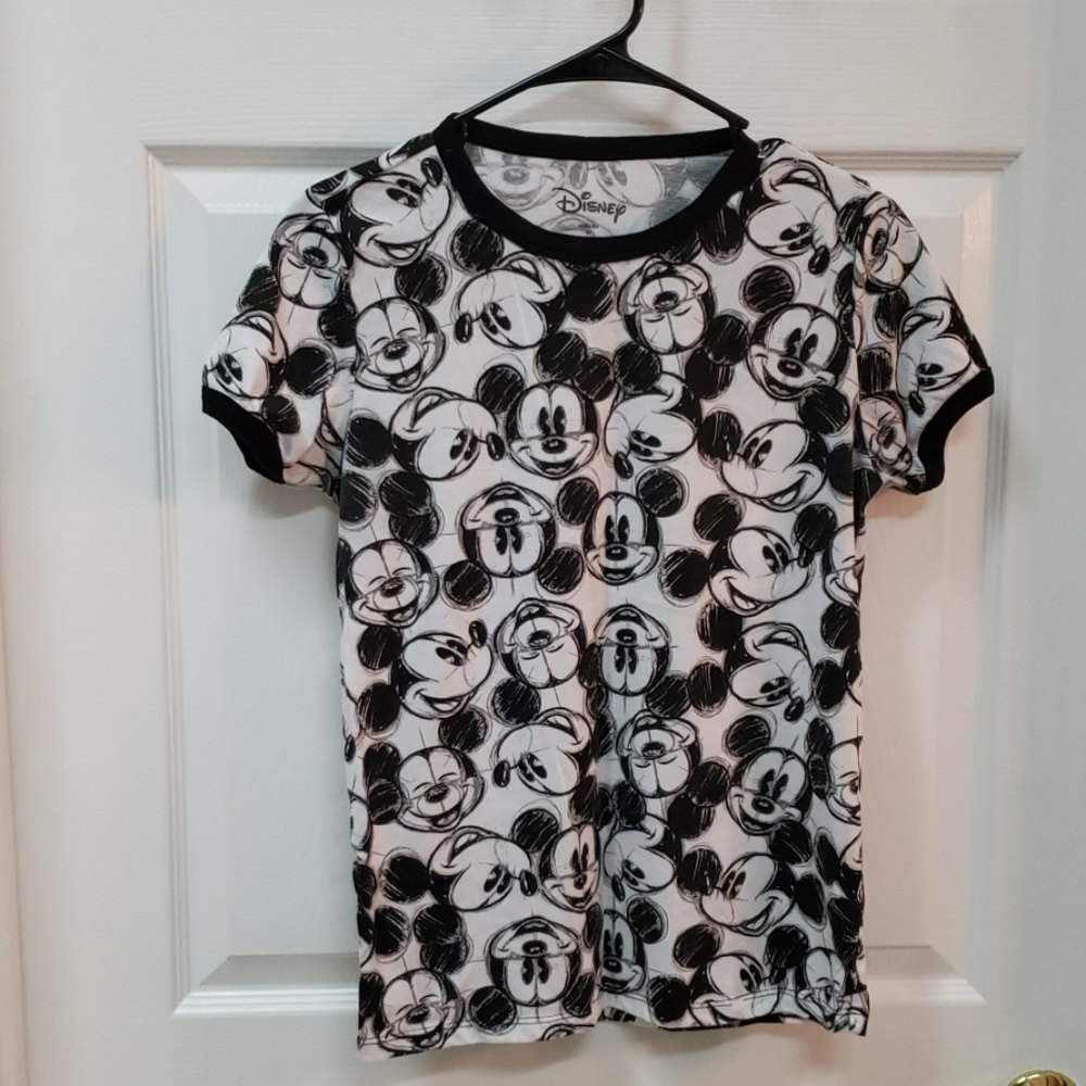Disney Brand Mickey tee